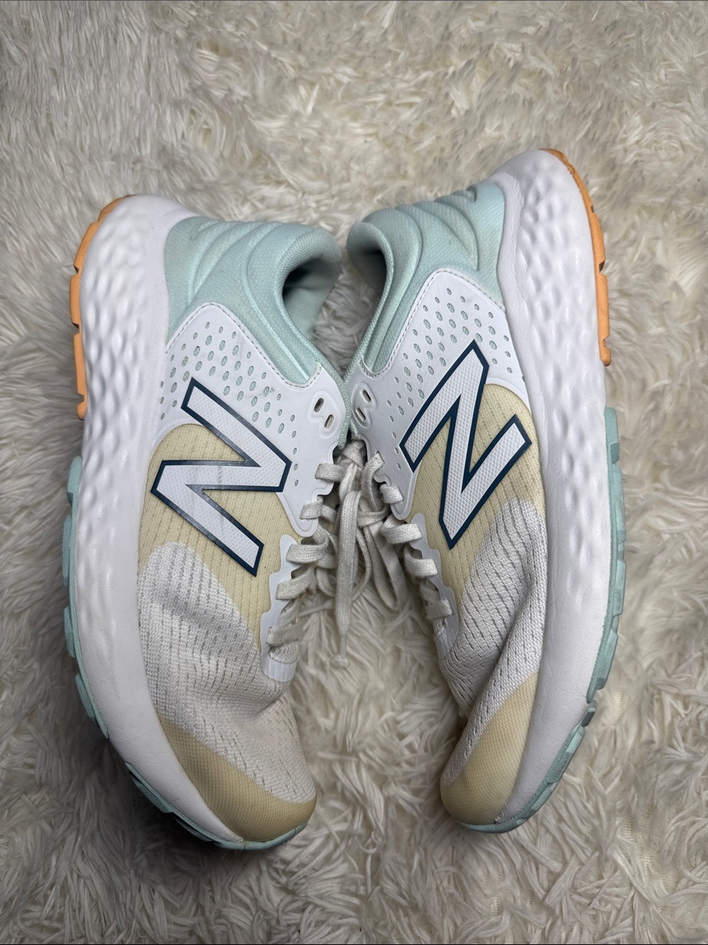 New Balance 520 Women’s White, Mint & Cream Running Sneakers